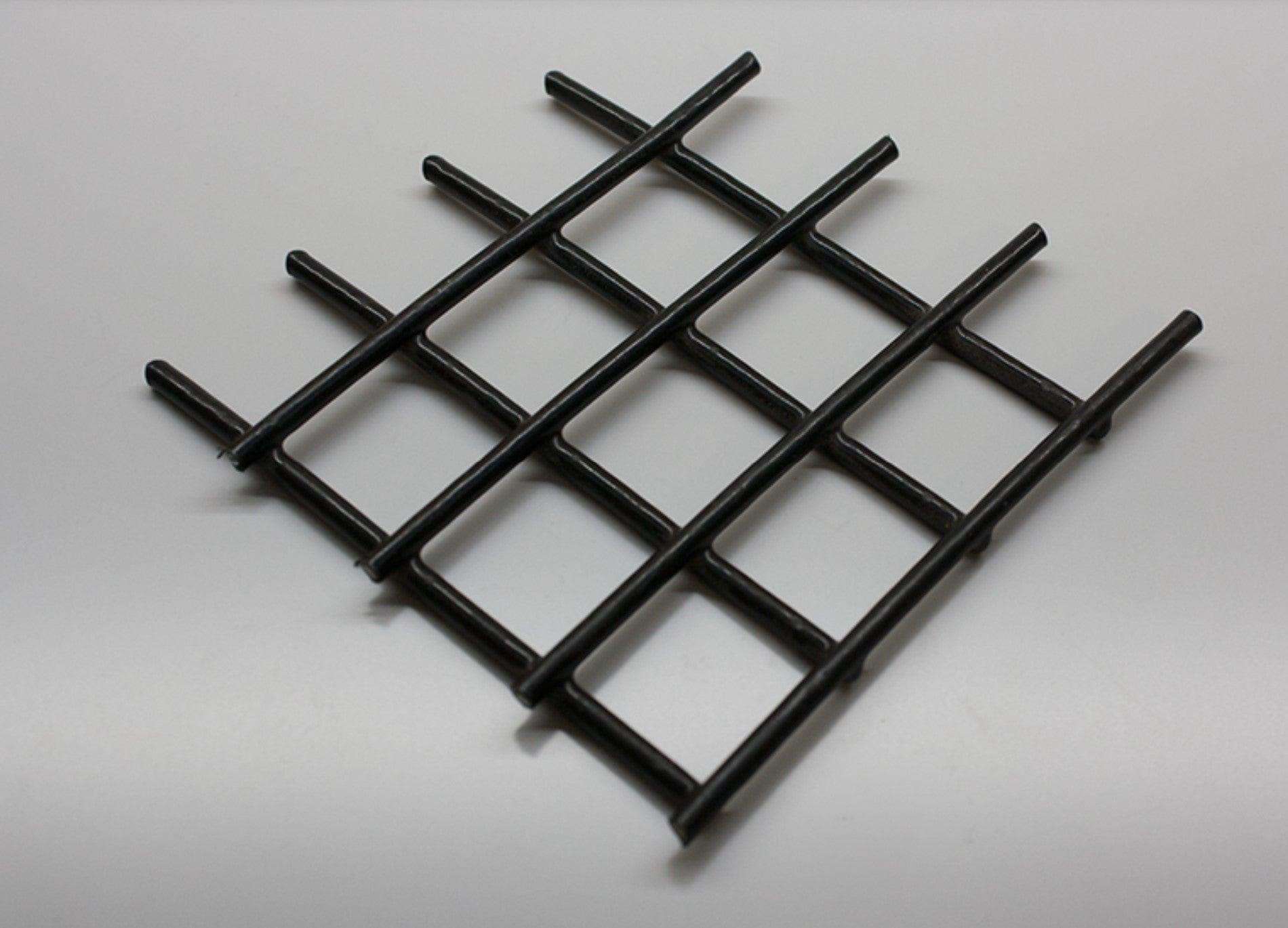 24" x 48" Black PVC Coated Wire Mesh 1" x 1", 0.210" thick - Forces Inc